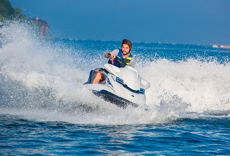 CoverMyYacht.com | Atlass Insurance Group and Progressive Insurance